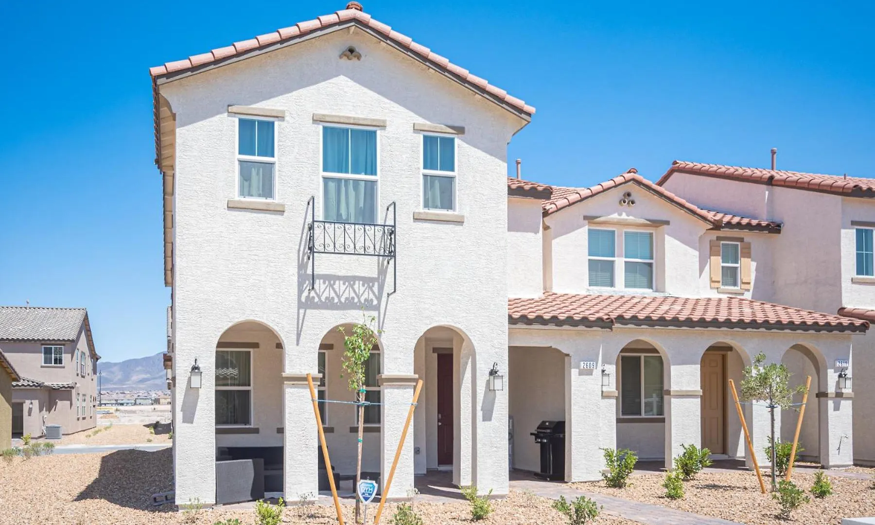 Apartment Beautiful Brand New 2 Bedroom Vegas Home! Fits 12 Or More,15-20 Minutes From Lv Strip Las Vegas