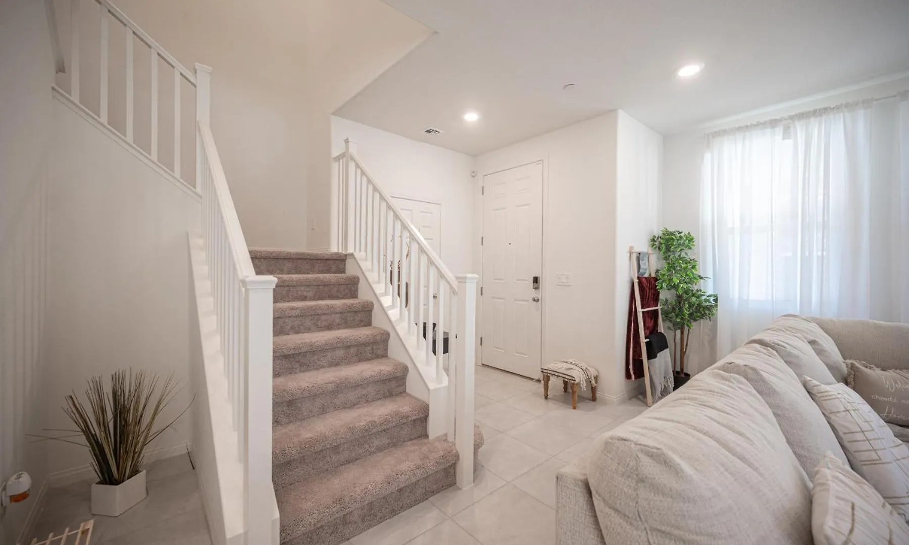 Beautiful Brand New 2 Bedroom Vegas Home! Fits 12 Or More,15-20 Minutes From Lv Strip Las Vegas 0*,